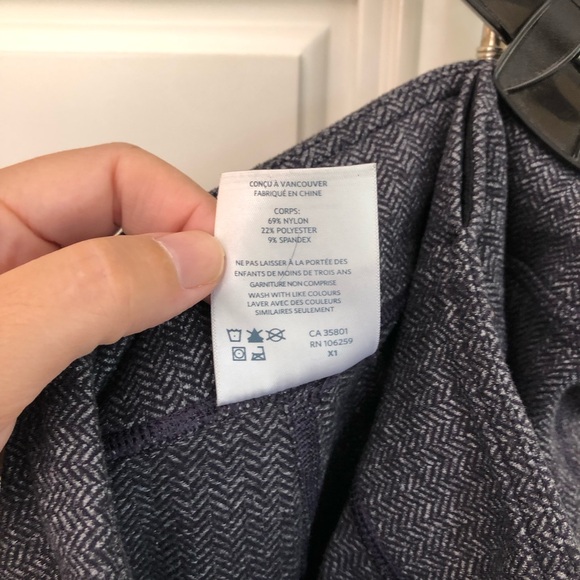 Ivivva by Lululemon girls reversible leggings 🍋 - Picture 9 of 9